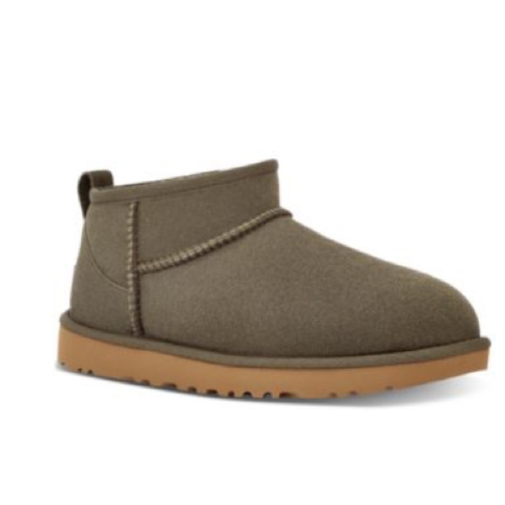 UGG Women's Classic Ultra Mini Booties
